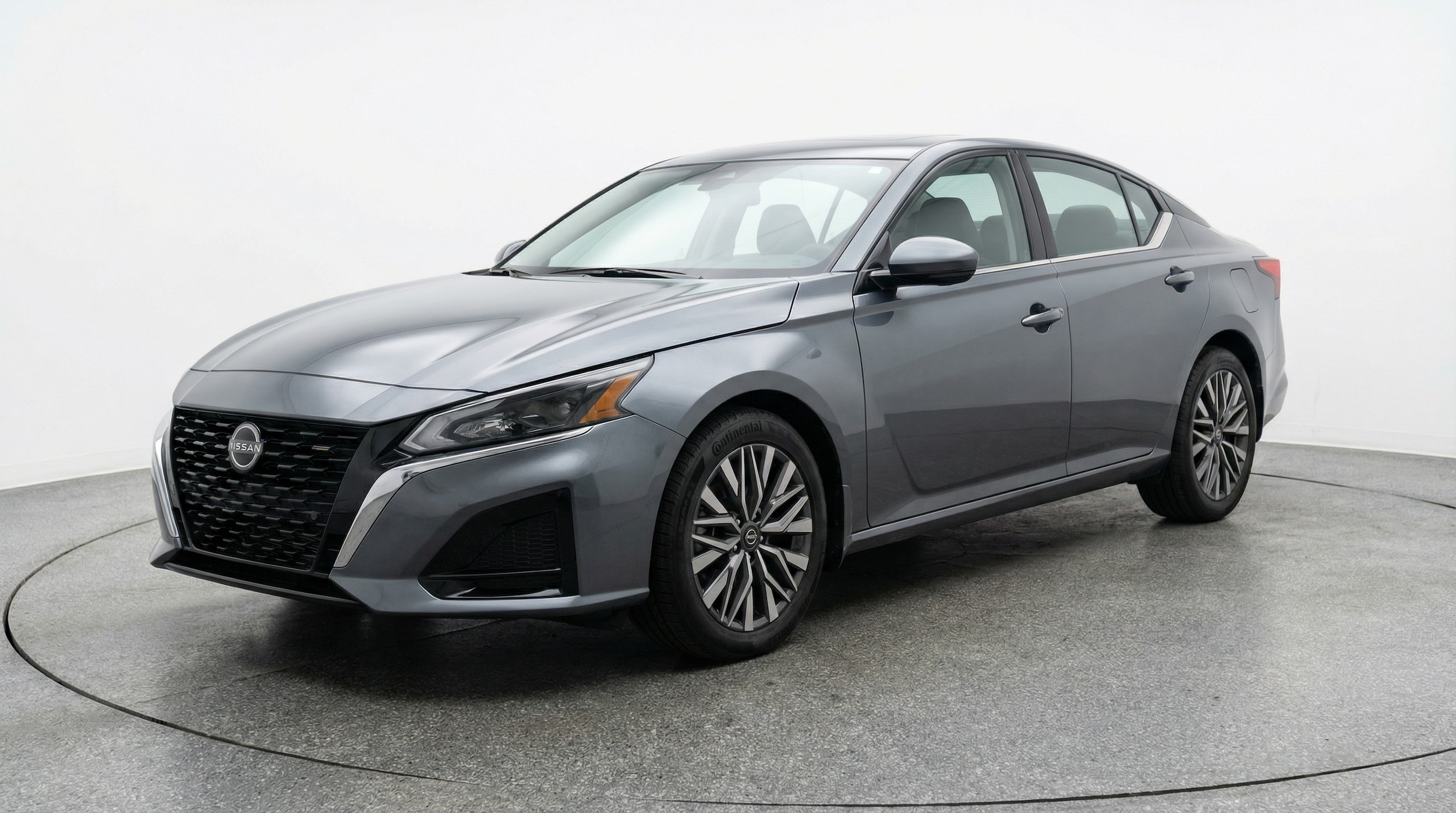 Thumbnail: 2025 Nissan Altima - 3