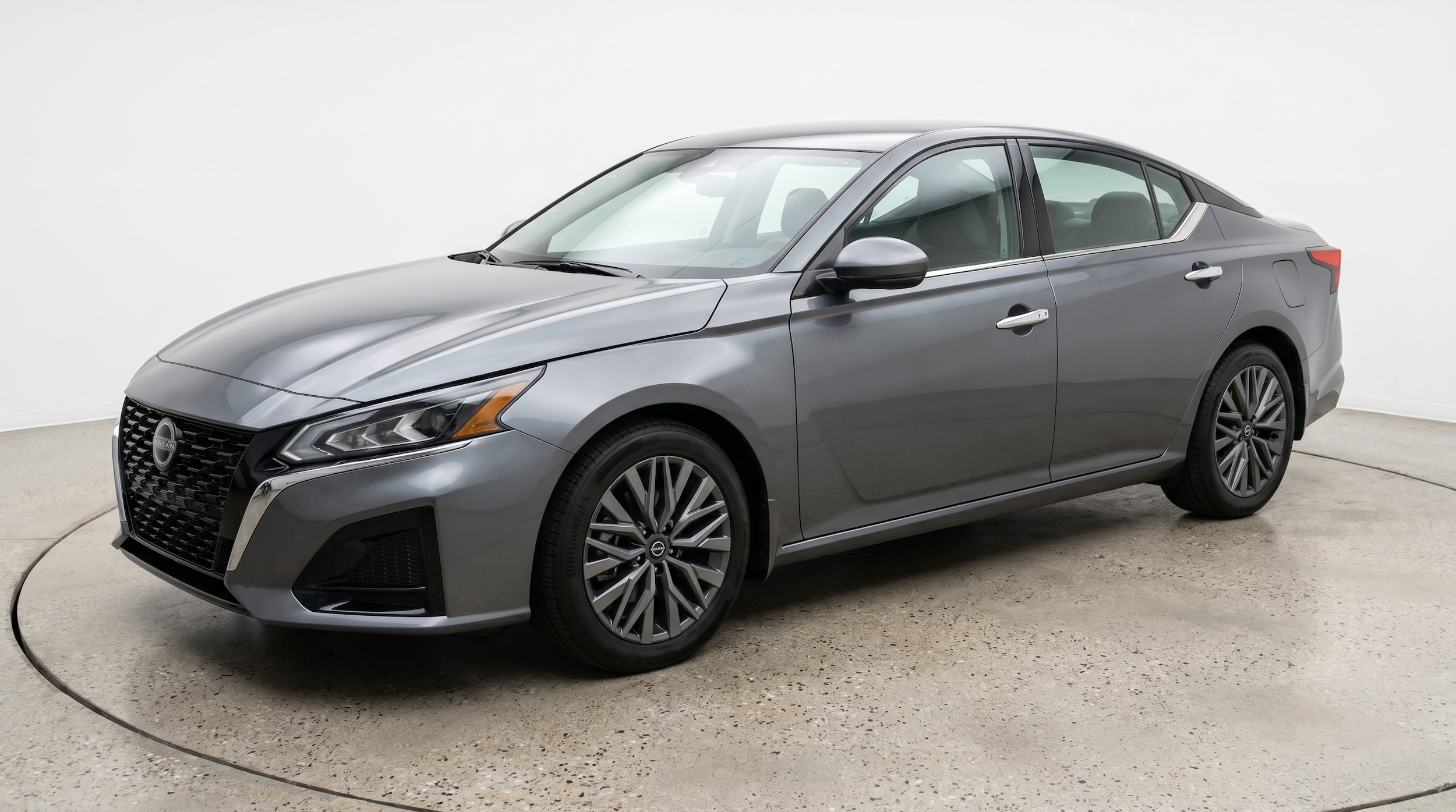 Thumbnail: 2025 Nissan Altima - 3