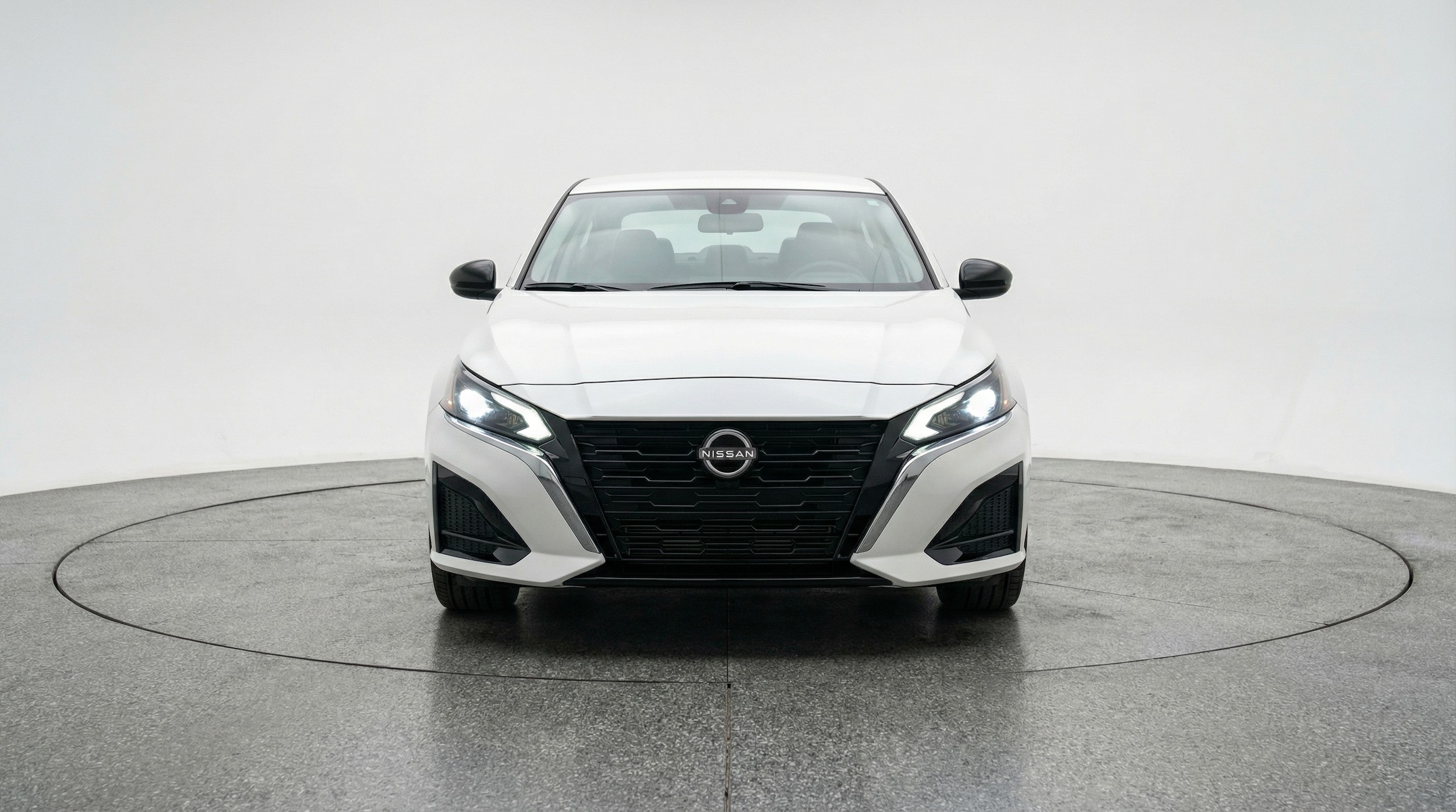 Thumbnail: 2025 Nissan Altima - 2