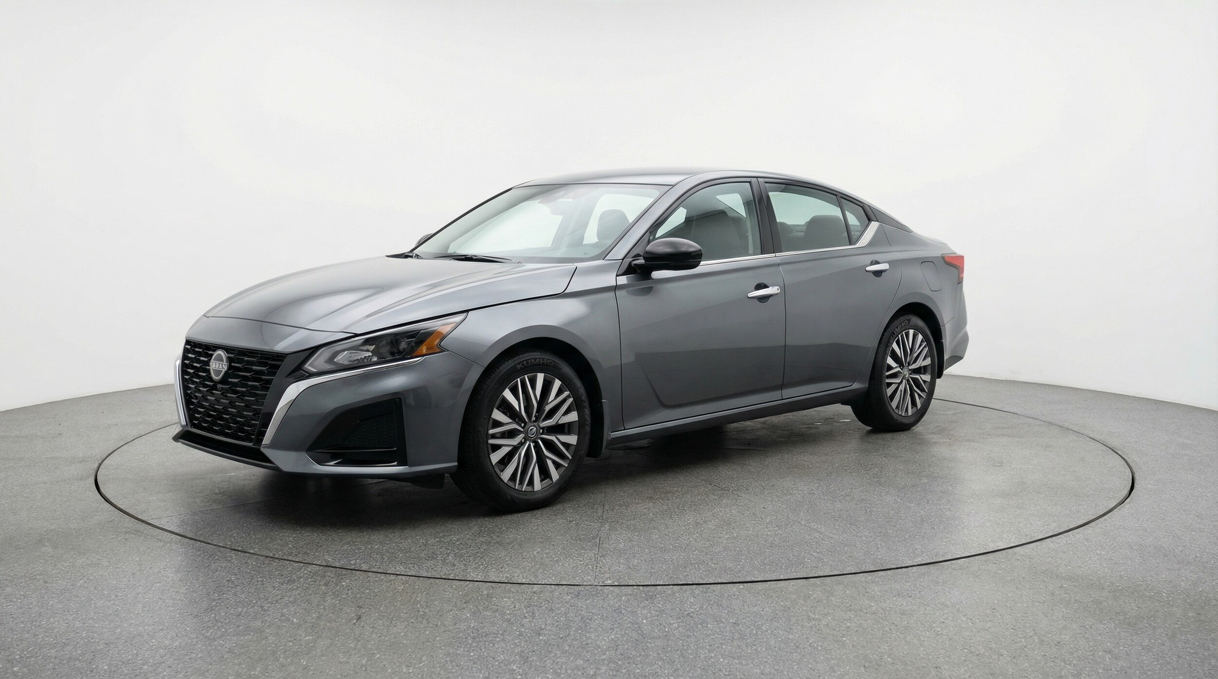Thumbnail: 2025 Nissan Altima - 3