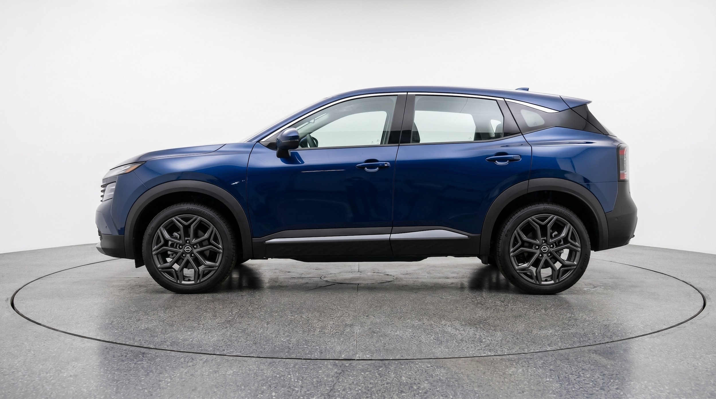 Thumbnail: 2026 Nissan Kicks - 4
