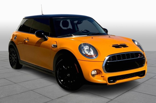 Used 2017 MINI Cooper S with VIN WMWXP7C34H3C61974 for sale in Houston, TX