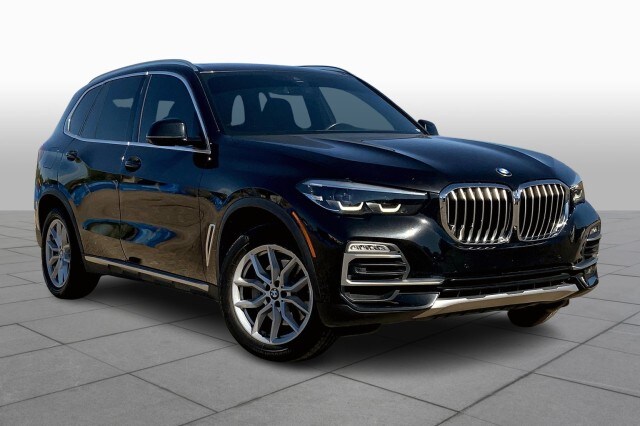 Used 2020 BMW X5 40i with VIN 5UXCR6C07L9B11261 for sale in Houston, TX