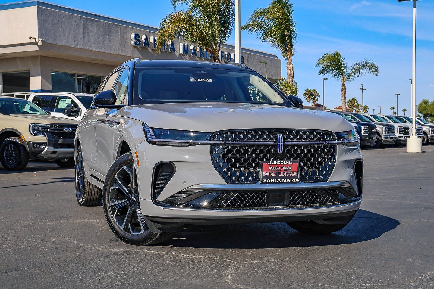 2026 Lincoln Nautilus Reserve - Photo 1