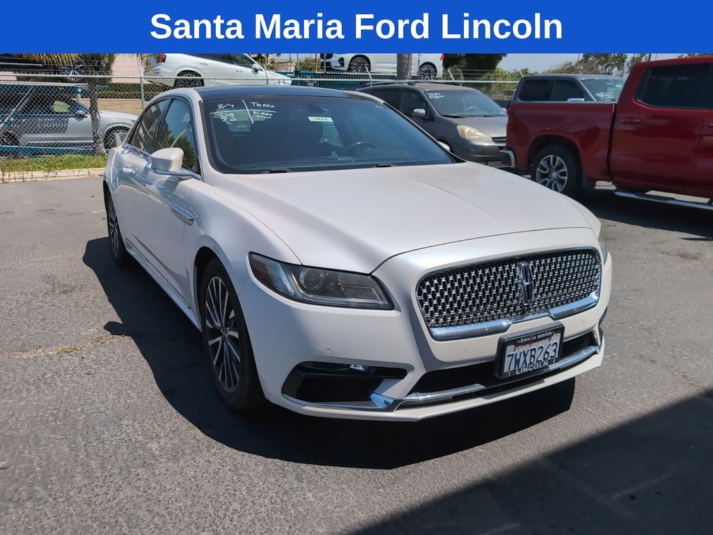 Used 2017 Lincoln Continental Select Sedan