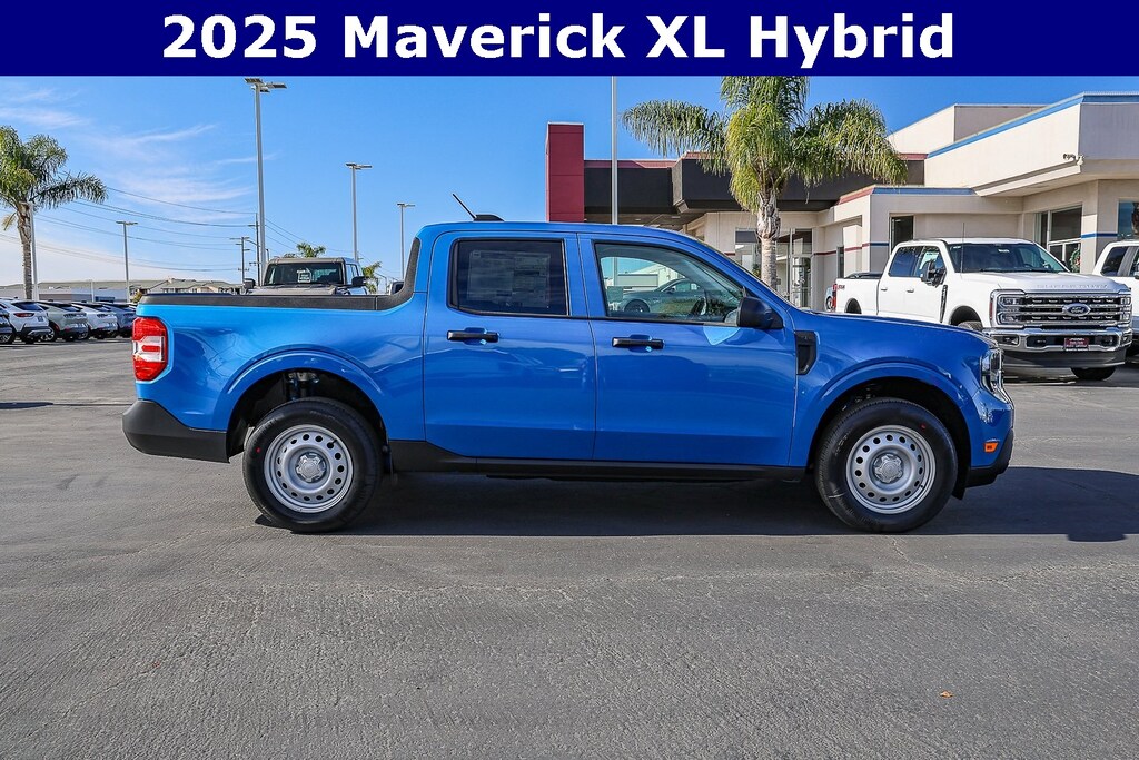 New 2025 Ford Maverick XL Truck