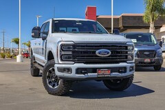 2025 Ford F-250SD Platinum Truck