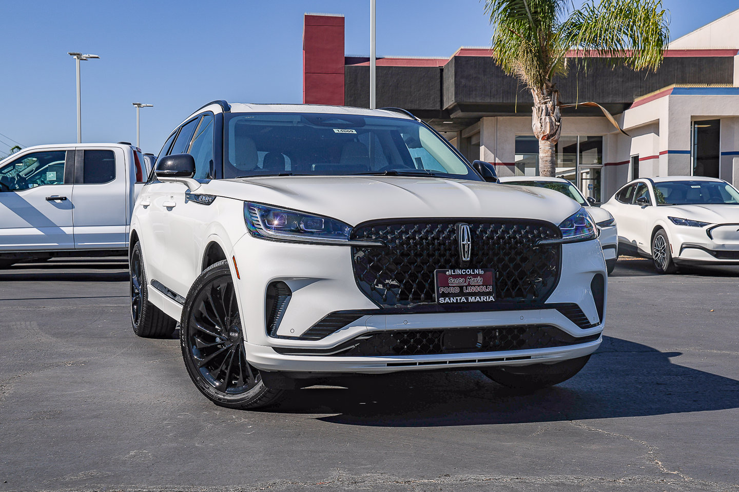 2027 Lincoln Aviator