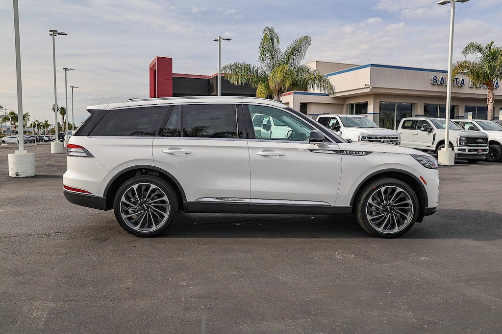 New 2026 Lincoln Aviator Reserve SUV