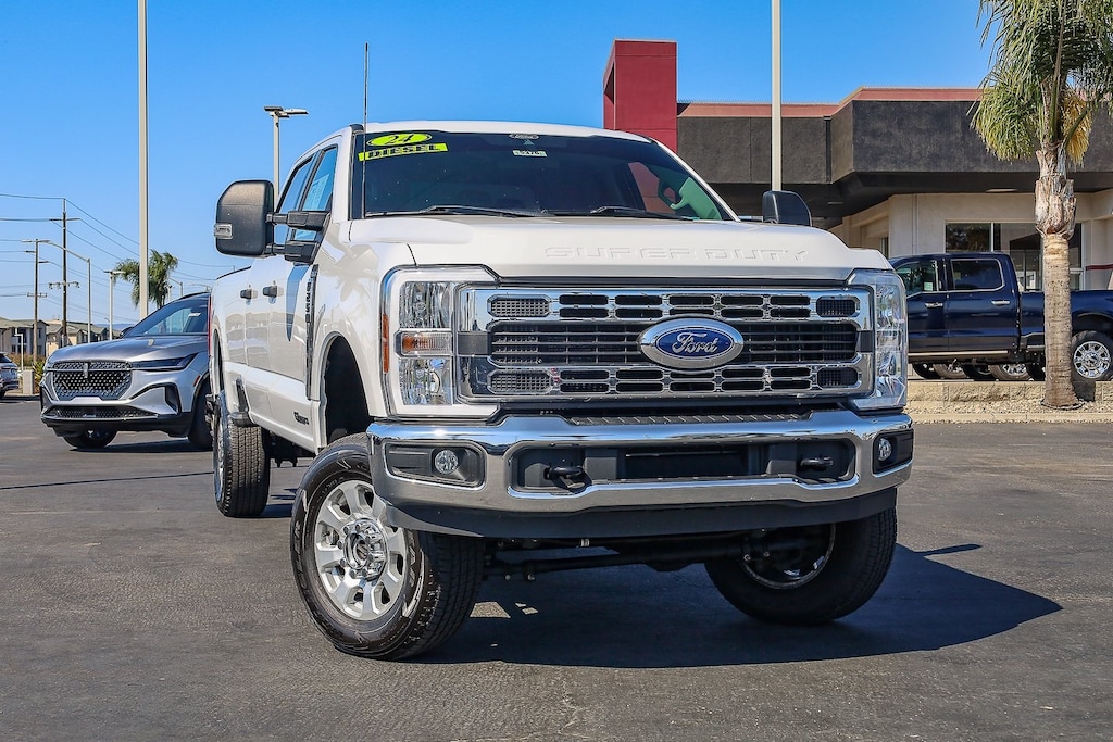 Used 2024 Ford F-250 XLT Crew Cab Truck
