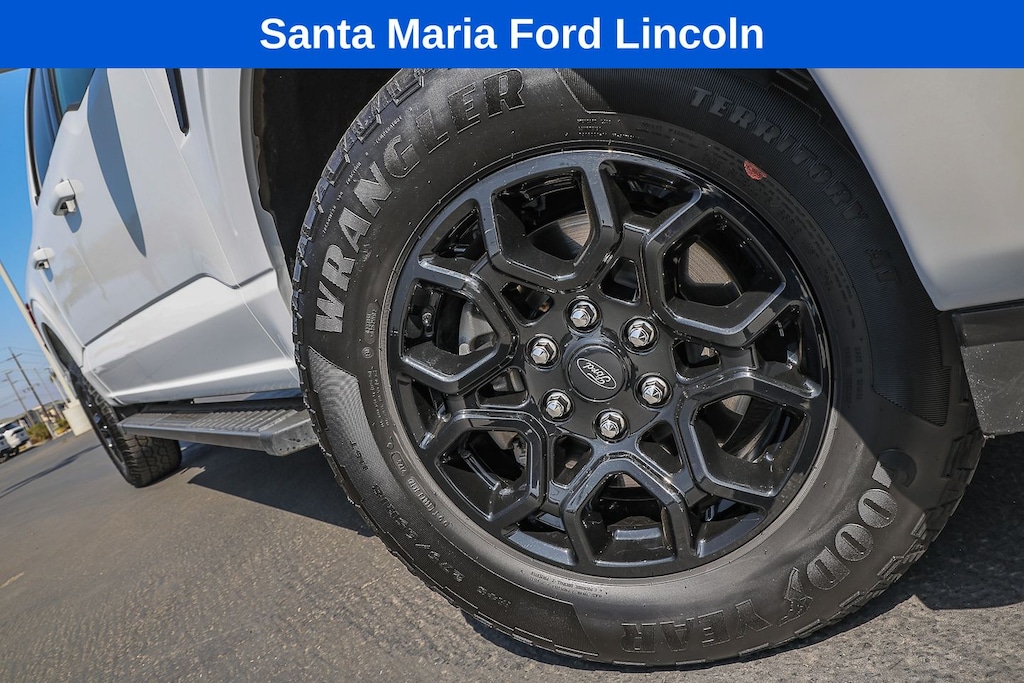 Used 2025 Ford F-150 XLT Truck SuperCrew Cab