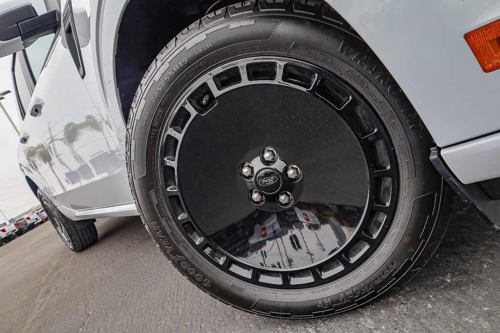 New 2025 Ford Maverick Lobo Standard Truck