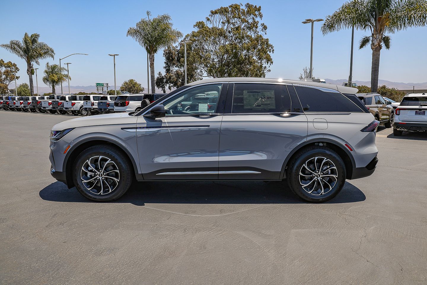 2026 Lincoln Nautilus Premiere - Photo 7
