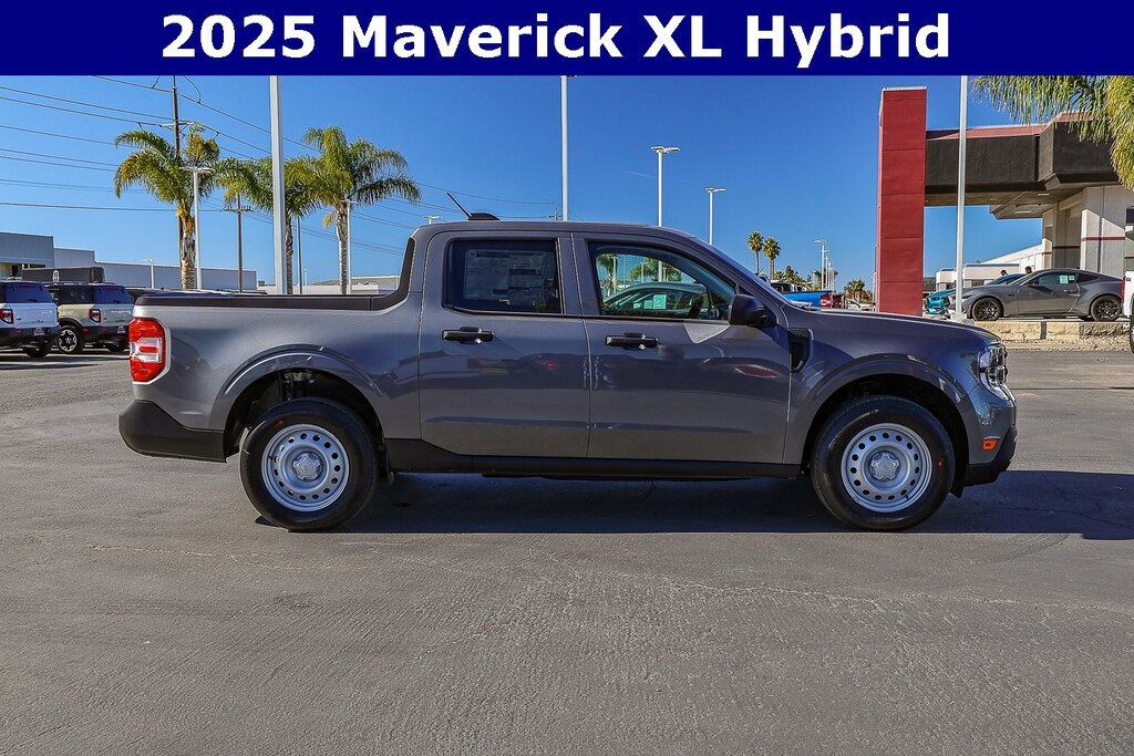 New 2025 Ford Maverick XL Truck
