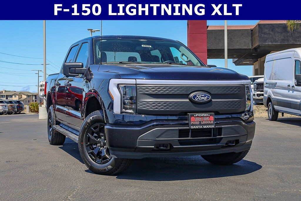 New 2025 Ford F-150 Lightning XLT Truck