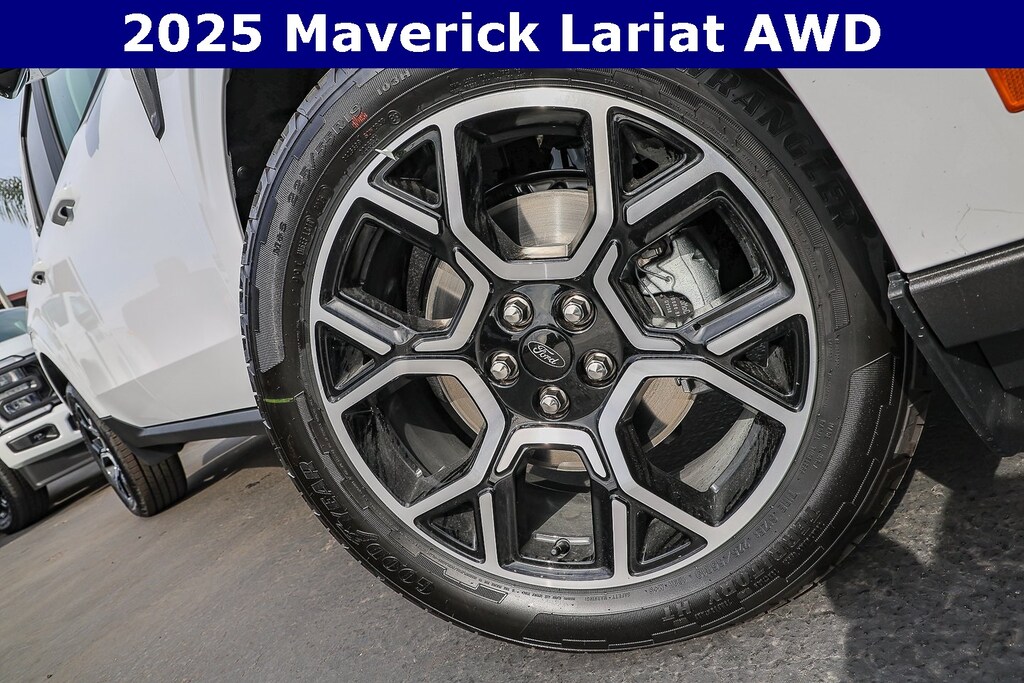 New 2025 Ford Maverick Lariat Truck