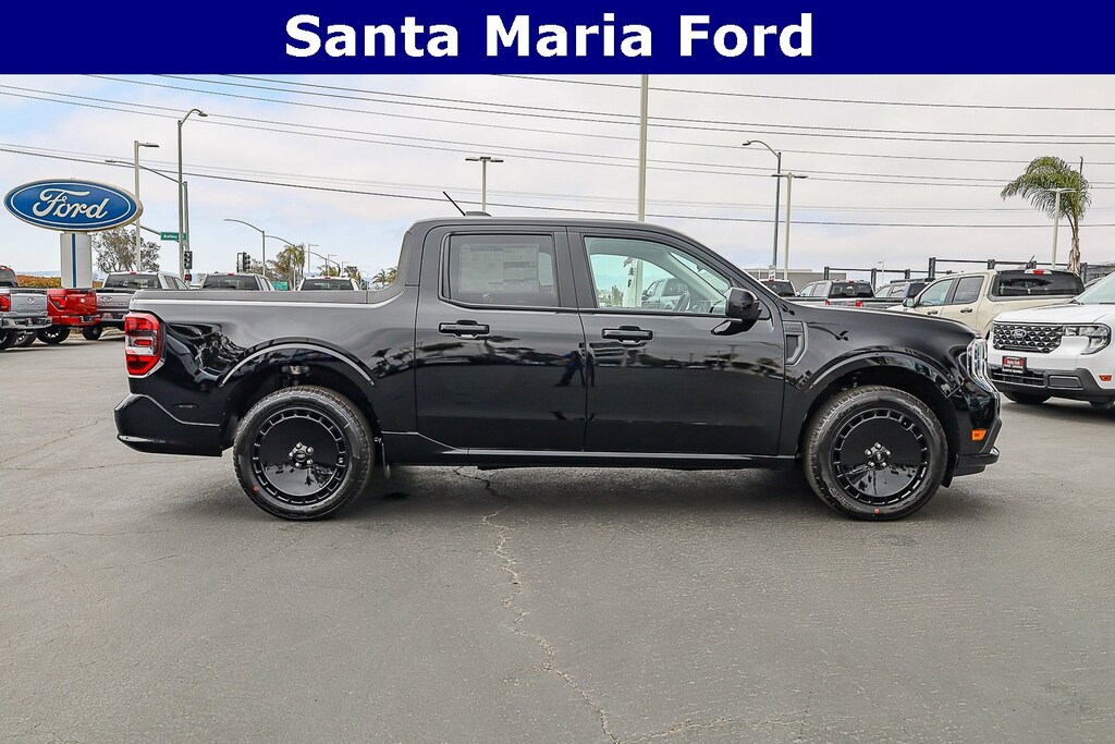 New 2025 Ford Maverick Lobo Standard Truck