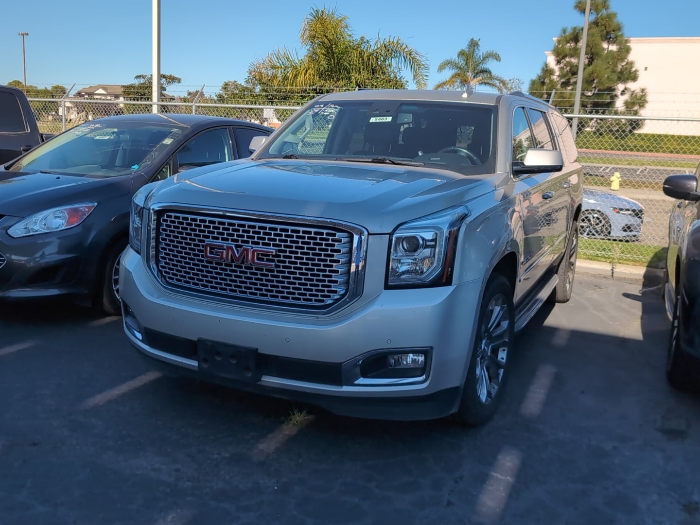 2016 GMC Yukon XL Denali's photo