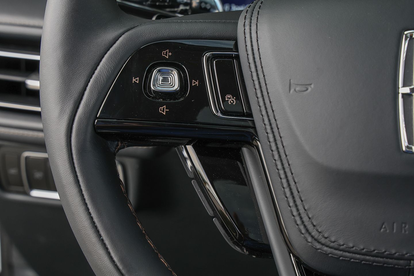 2026 Lincoln Aviator Reserve - Photo 24