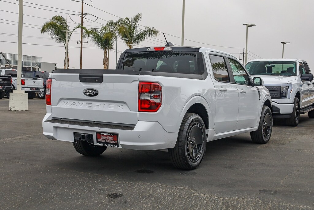 New 2025 Ford Maverick Lobo Standard Truck
