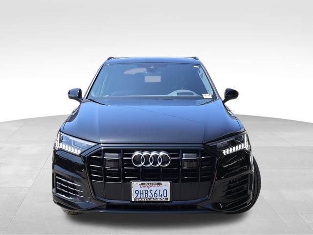 2023 Audi Q7 55 Prestige photo 2