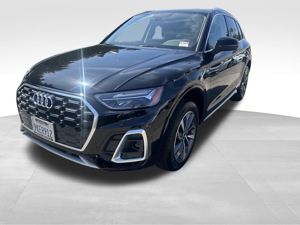 2024 Audi Q5 45 S line Premium photo 2