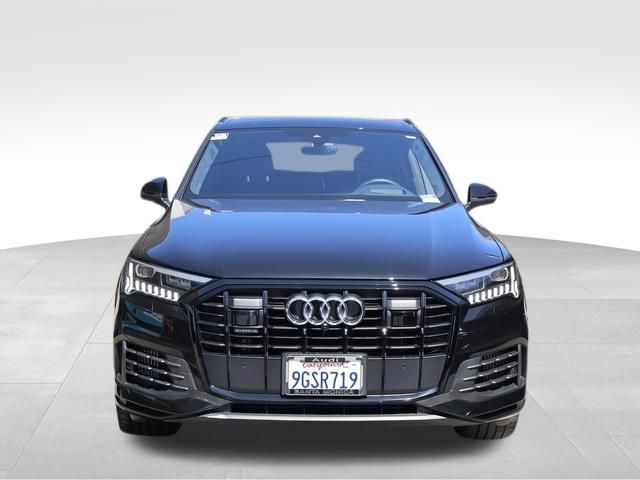 2023 Audi Q7 55 Prestige photo 2