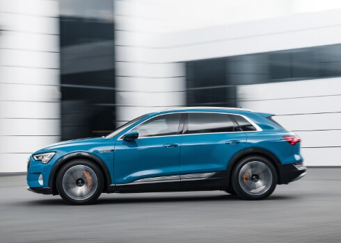 Audi Premium Plus Vs Prestige >> Audi e-tron quattro SUV | Premium Plus vs. Prestige vs ... Audi Premium Plus Vs Prestige >> Audi e-tron quattro SUV | Premium Plus vs. Prestige vs ...