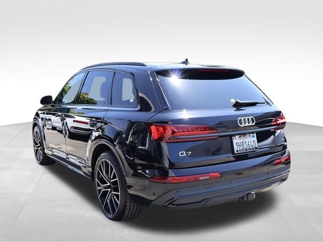 2023 Audi Q7 55 Prestige photo 3