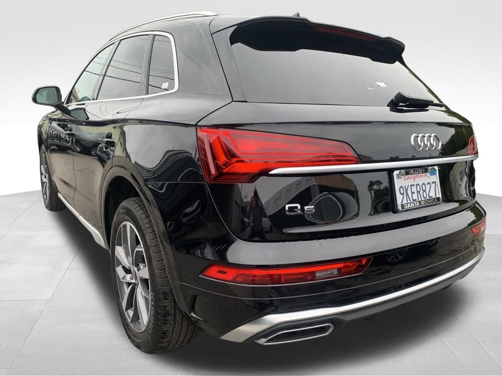 2024 Audi Q5 45 S line Premium photo 3