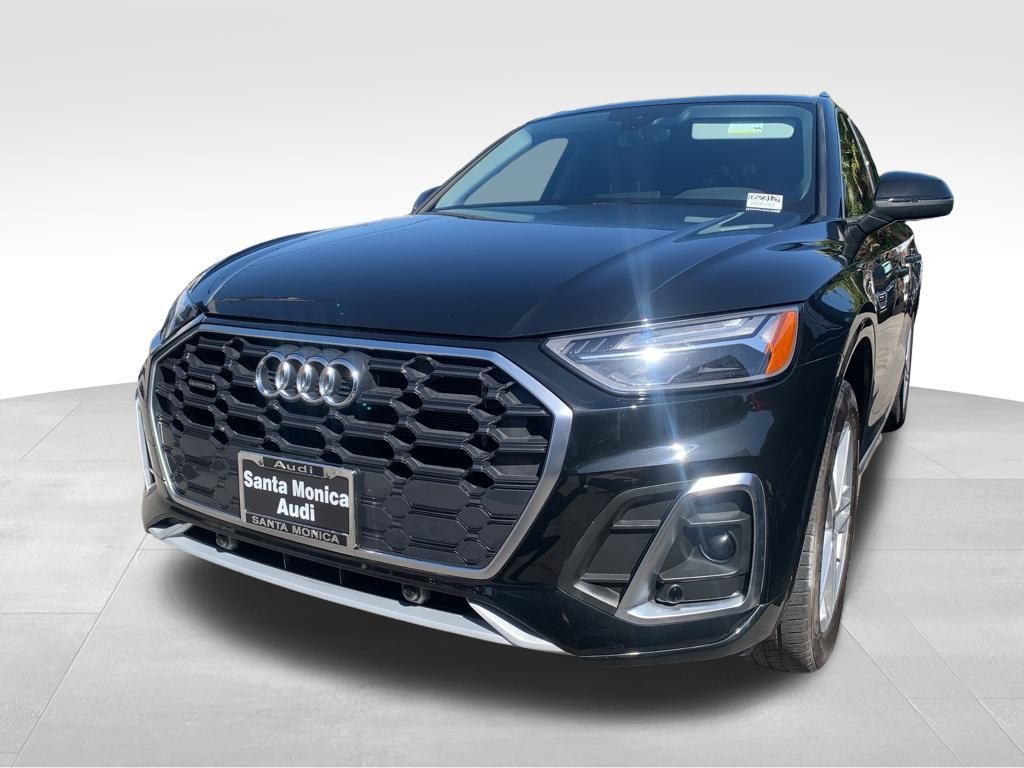 2022 Audi Q5 55 Premium photo 2