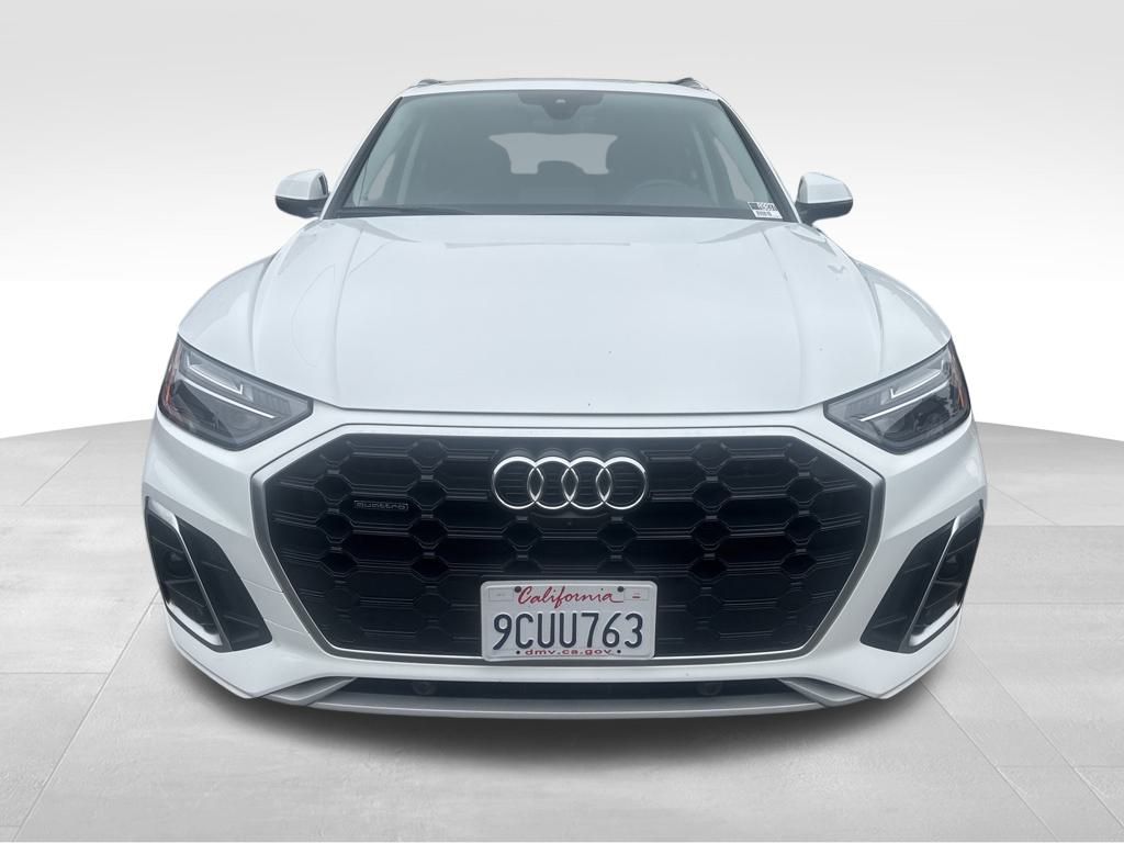2022 Audi Q5 45 S line Premium photo 3