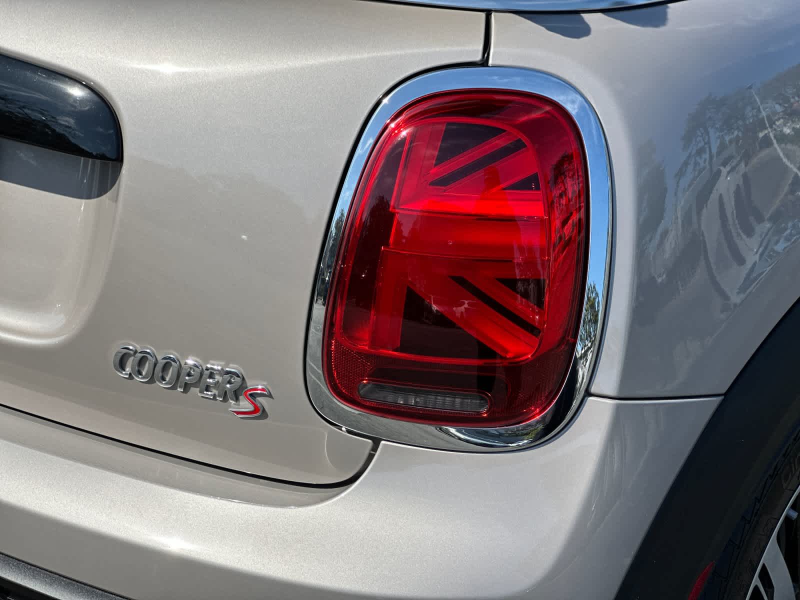 Thumbnail: 2024 MINI Cooper Convertible - 24