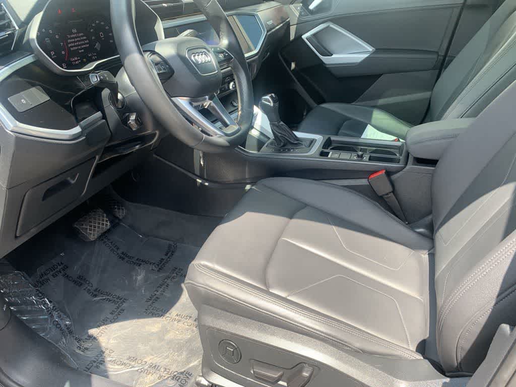 Thumbnail: 2022 Audi Q3 - 18