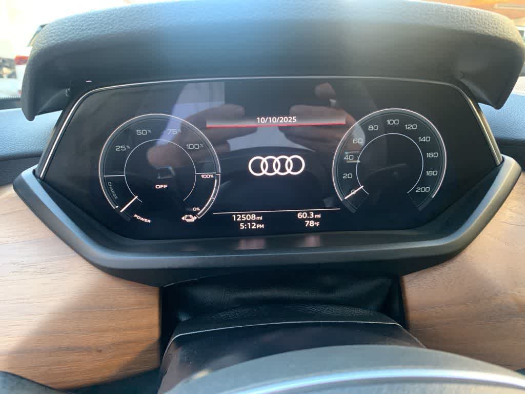 Thumbnail: 2023 Audi e-tron GT - 12