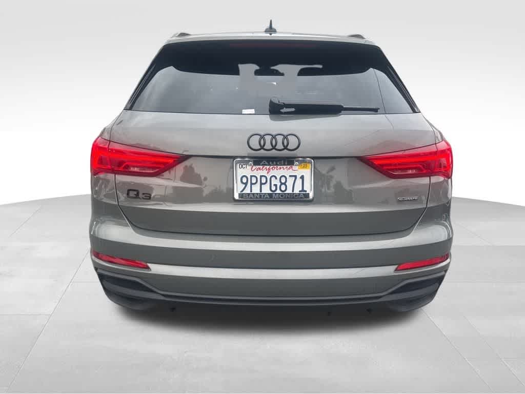 Thumbnail: 2024 Audi Q3 - 8