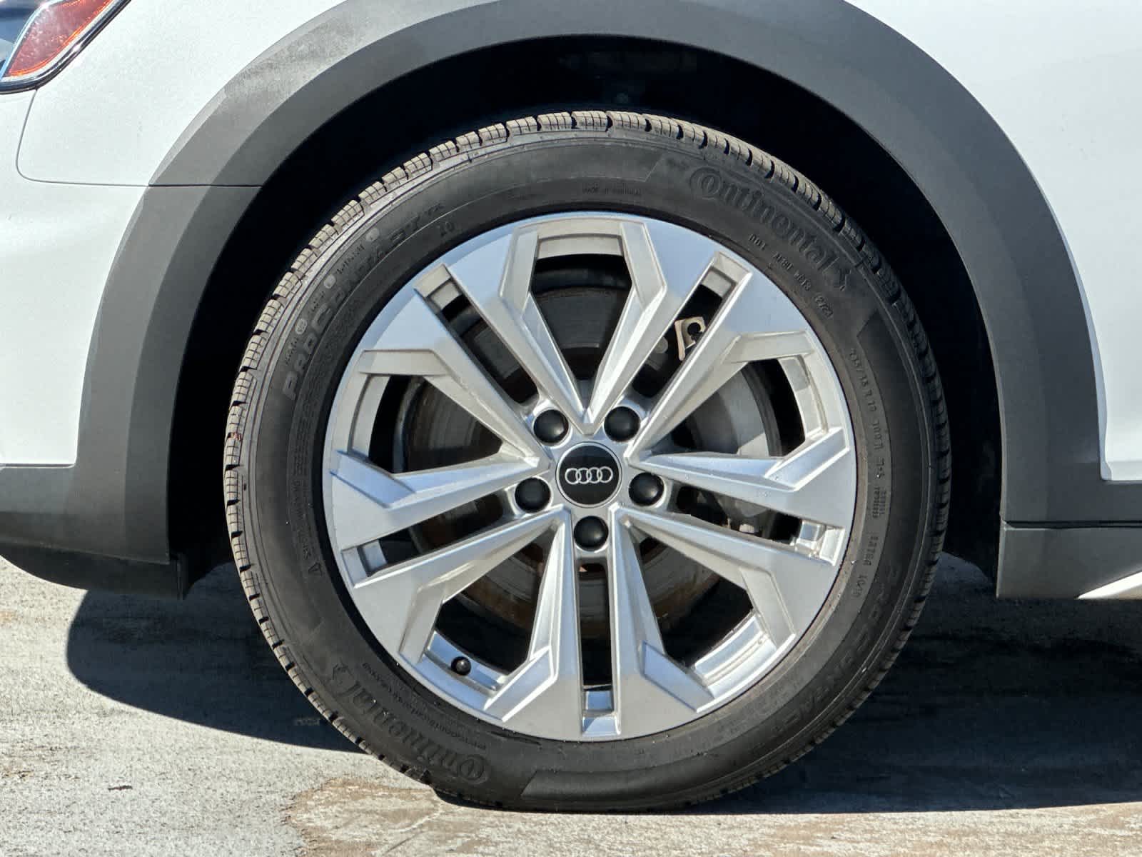 Thumbnail: 2022 Audi A4 - 27