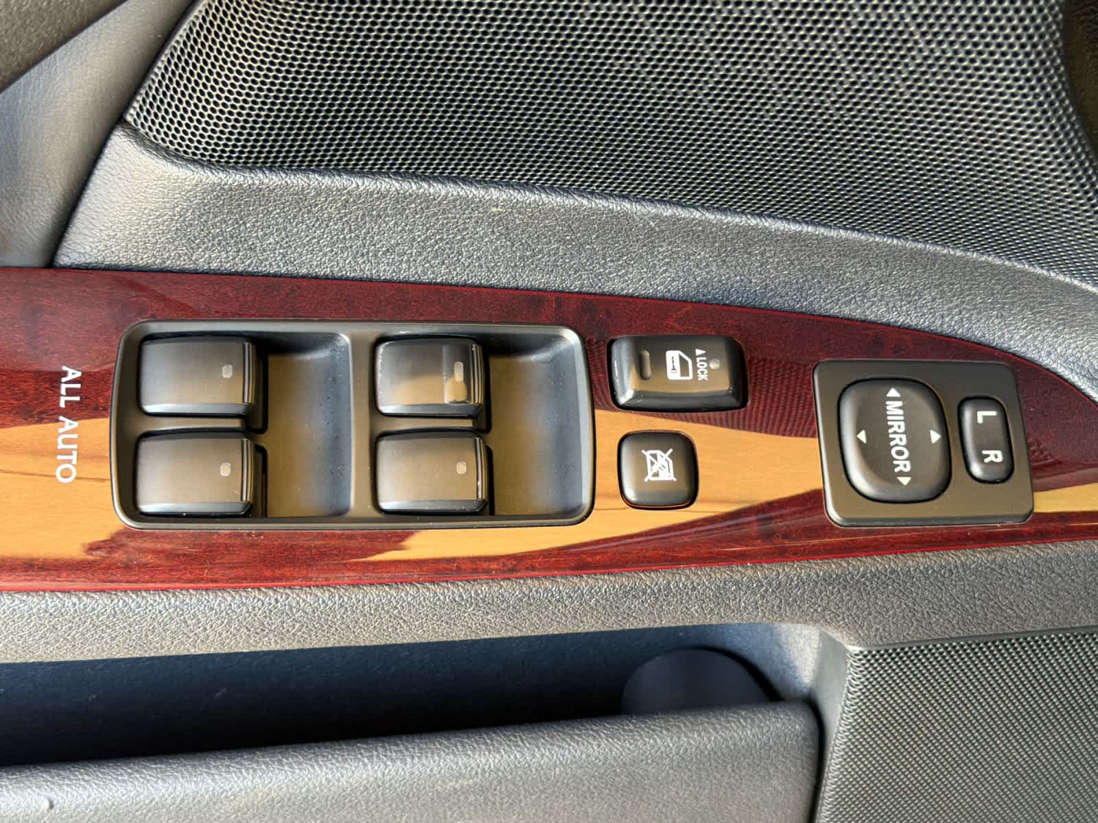 Thumbnail: 2007 Lexus IS - 12