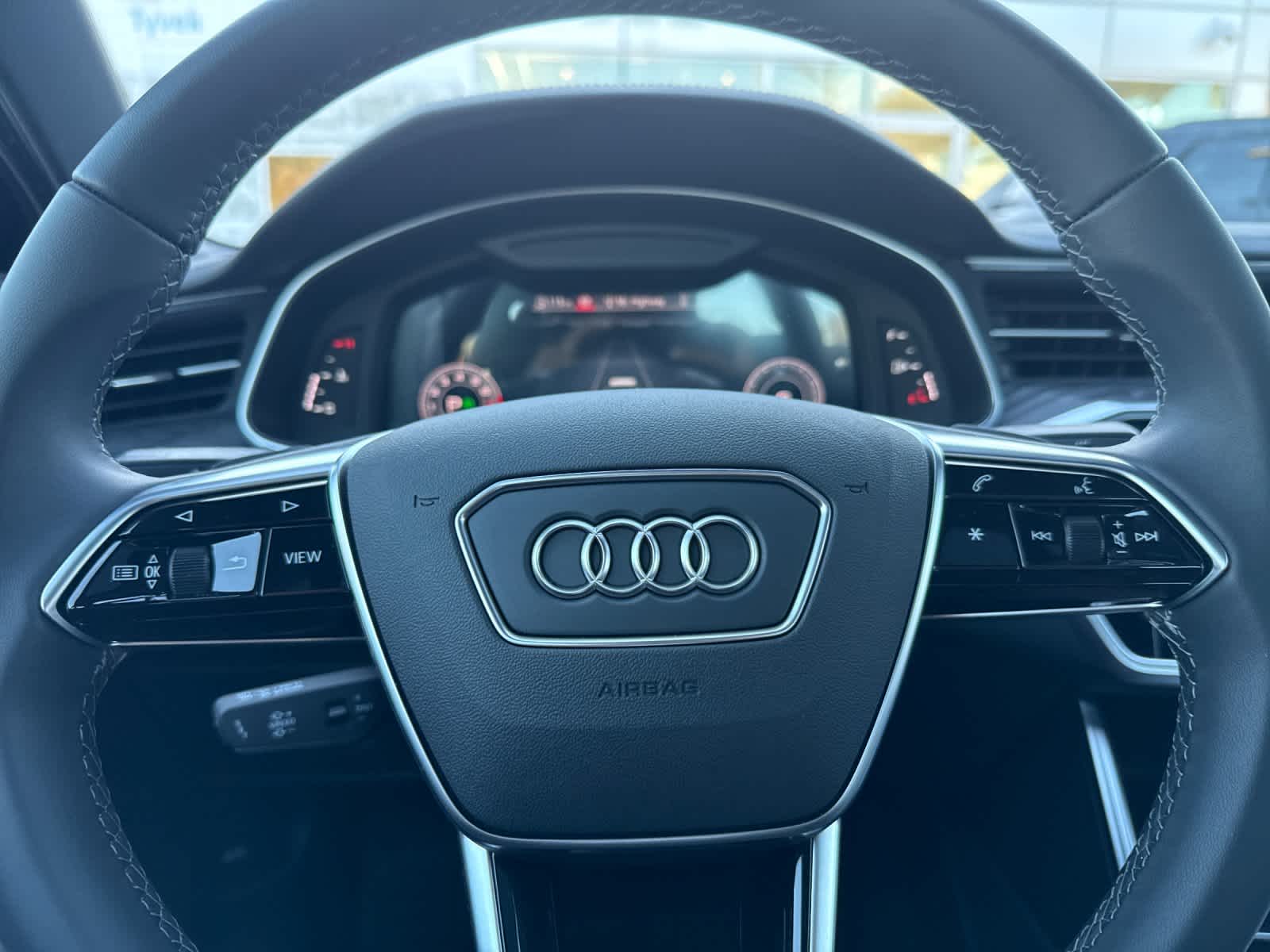 Thumbnail: 2025 Audi A6 - 22