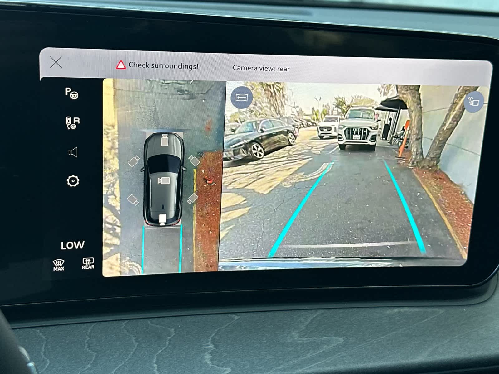 Thumbnail: 2026 Audi Q3 - 20