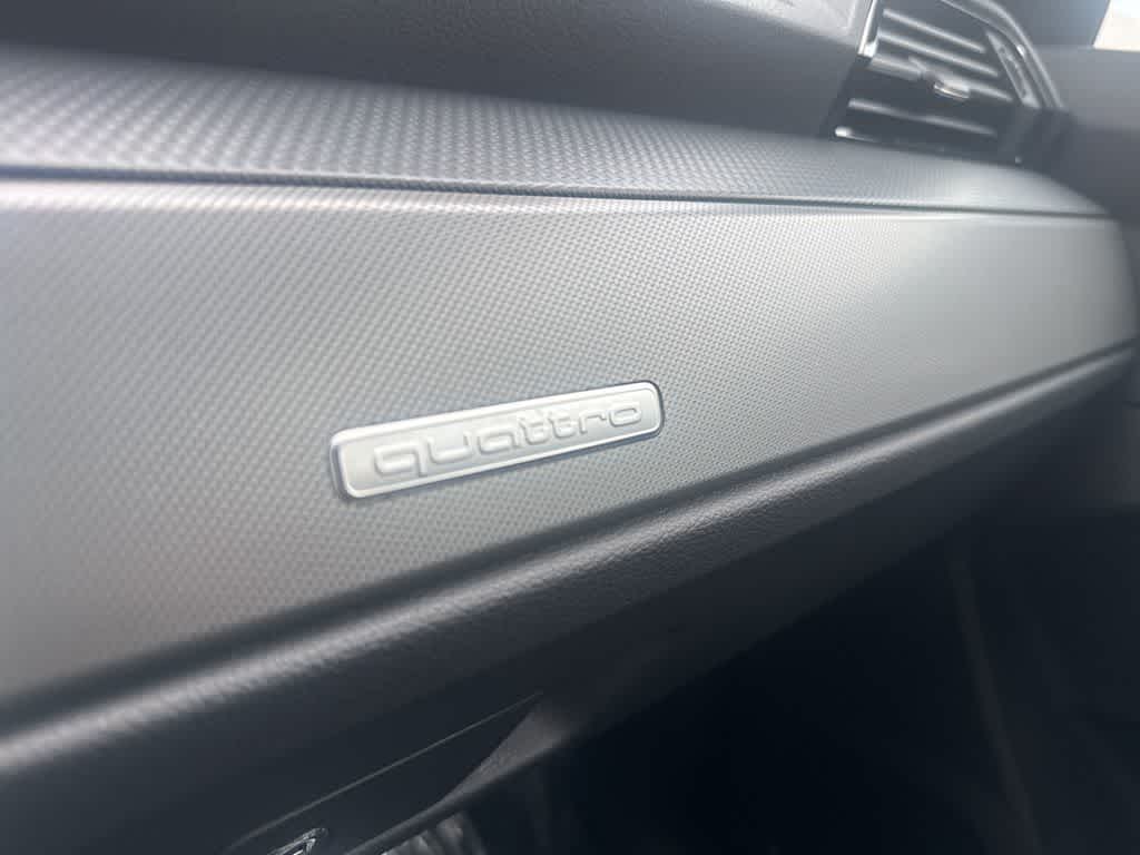 Thumbnail: 2024 Audi Q3 - 26