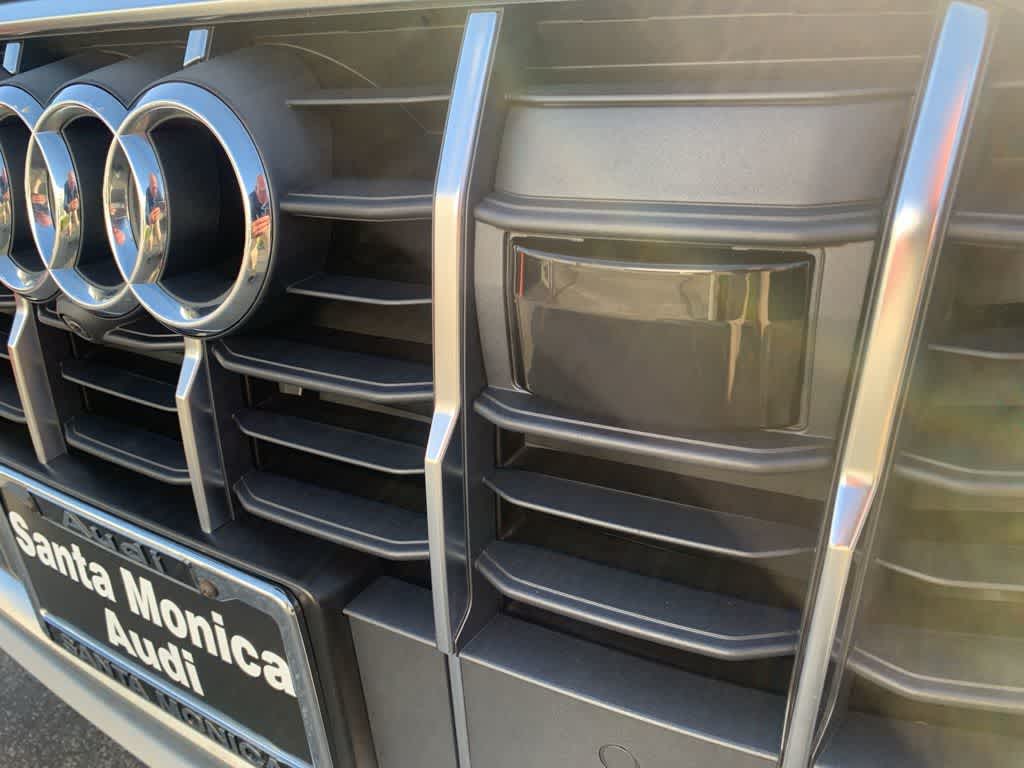 Thumbnail: 2022 Audi Q7 - 42