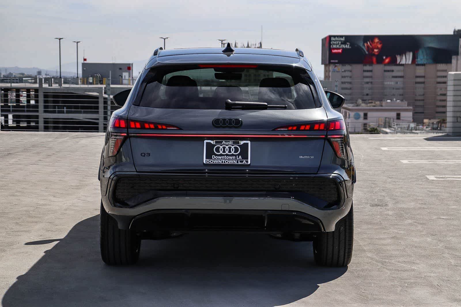 Thumbnail: 2026 Audi Q3 - 5