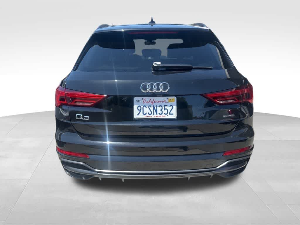 Thumbnail: 2022 Audi Q3 - 6