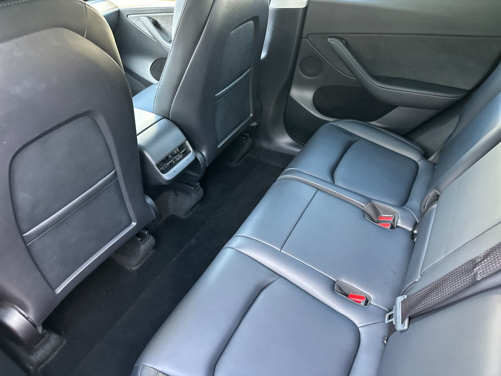 Thumbnail: 2023 Tesla Model Y - 4