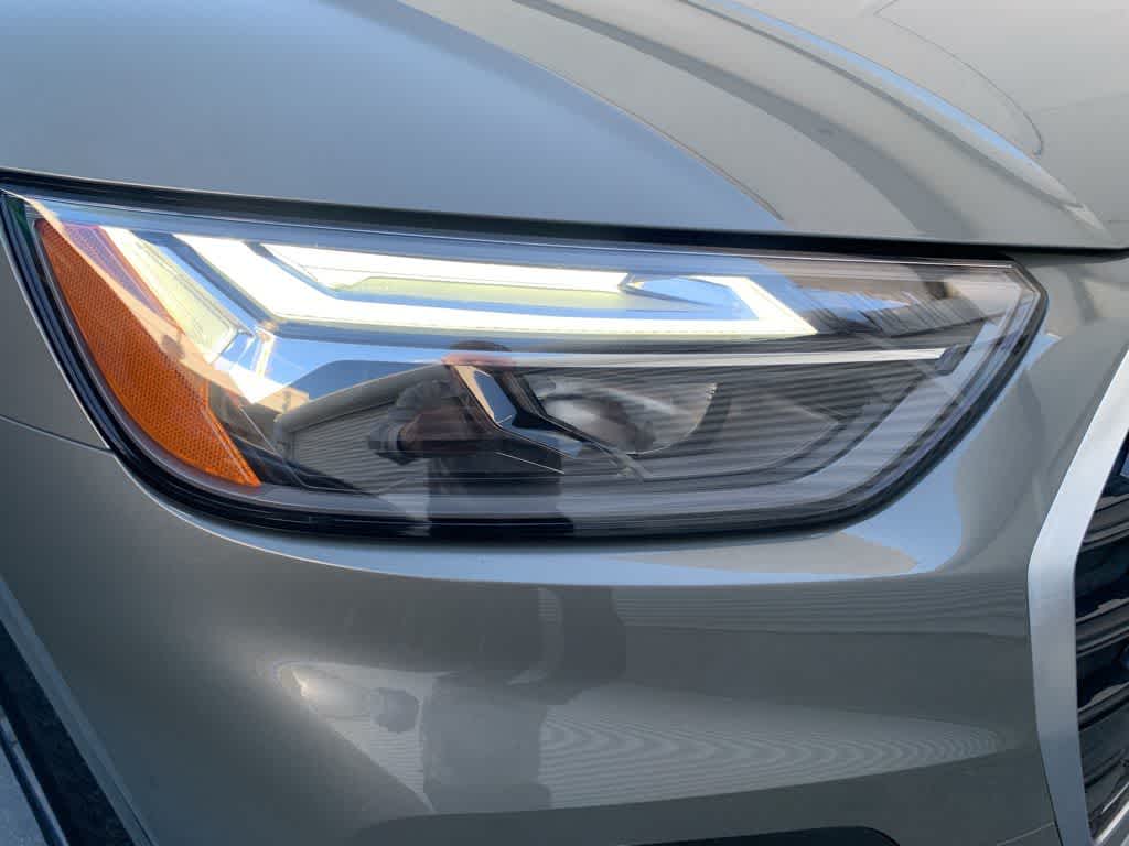 Thumbnail: 2023 Audi Q5 - 41