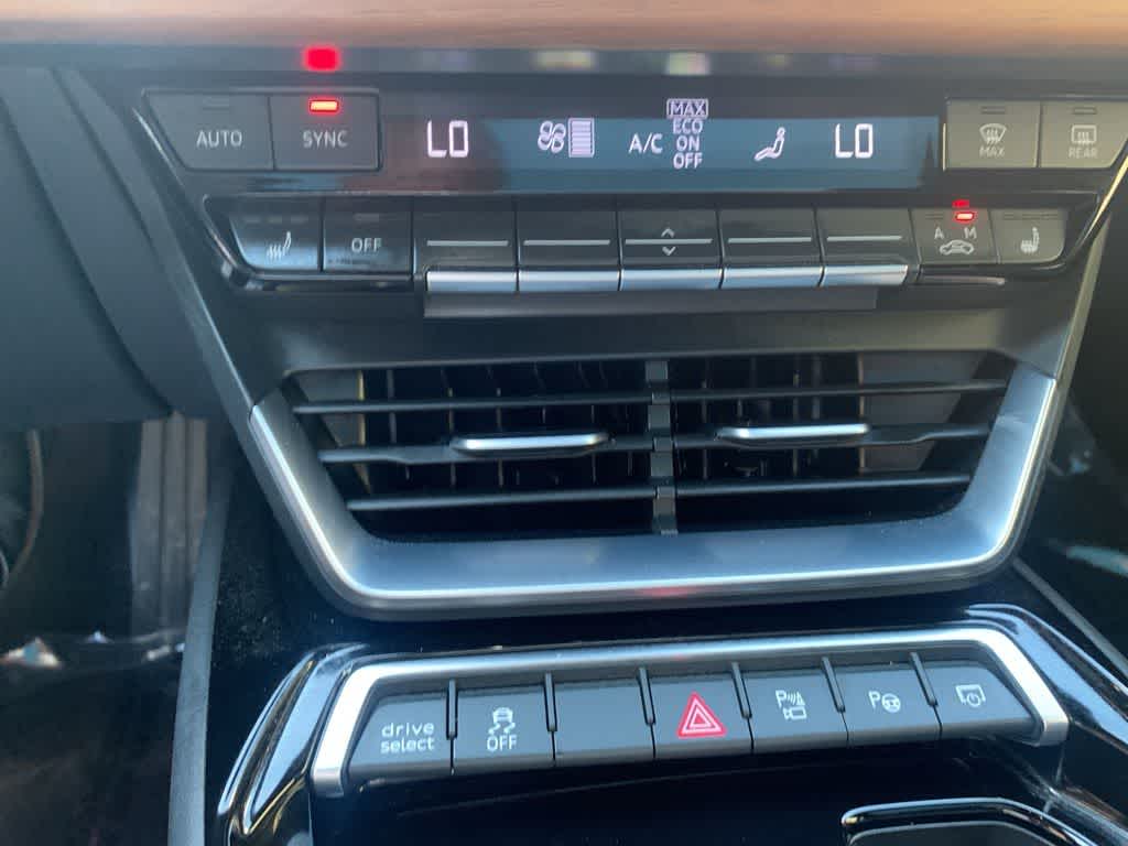 Thumbnail: 2023 Audi e-tron GT - 15