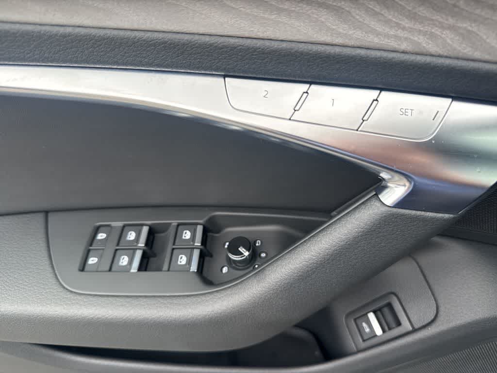 Thumbnail: 2024 Audi A6 - 28