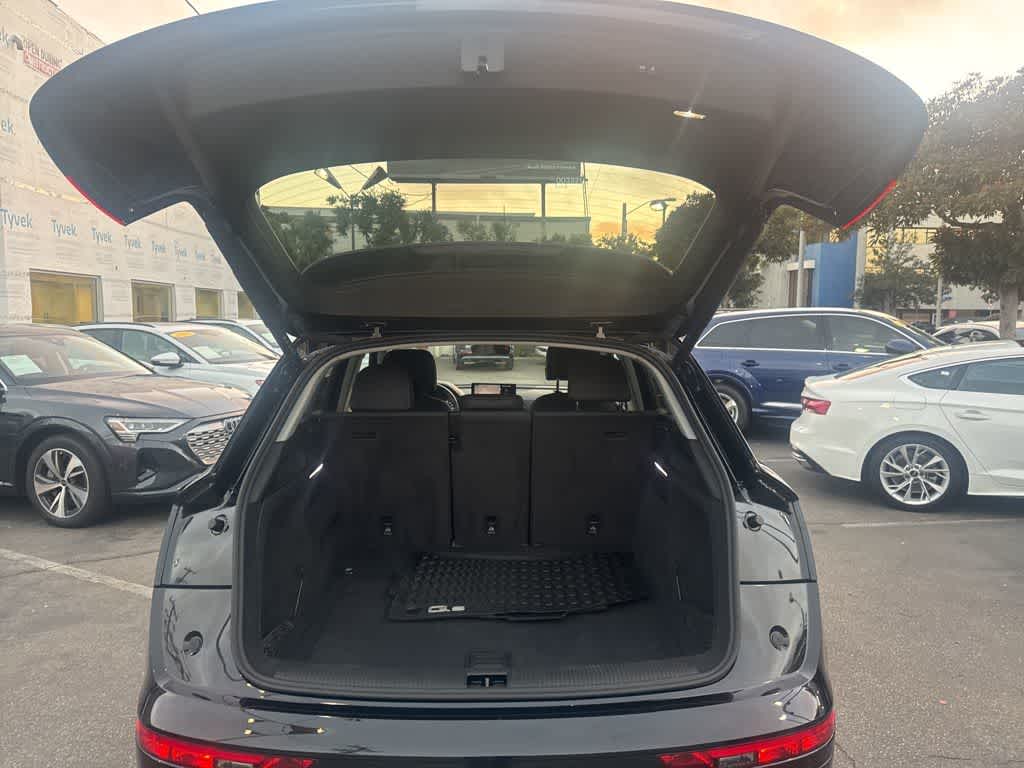 Thumbnail: 2024 Audi Q5 - 29