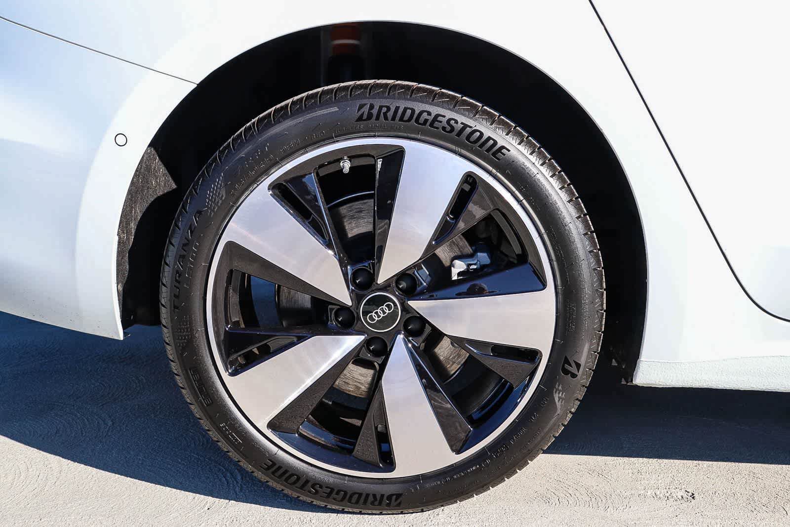 Thumbnail: 2025 Audi A5 - 13